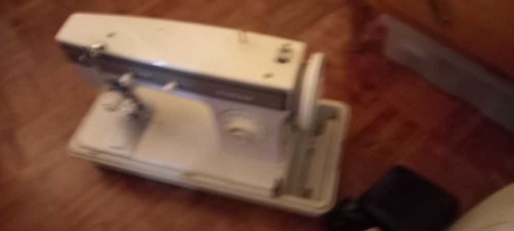 Máquina de Costura Singer Vintage
