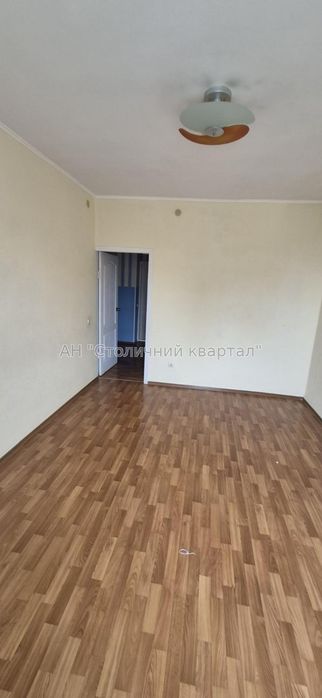 метро Академмістечко Трикімнатна Палладіна 18/30