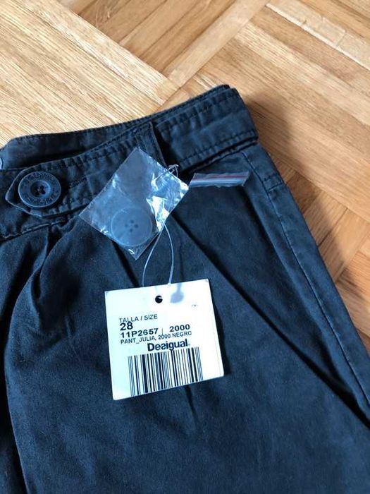 Spodnie Desigual rozmiar 28