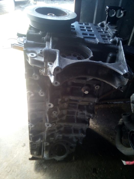 Bmw e90 e91 e92 e93 325i e60 e61 525i N52 B25 dol silnika