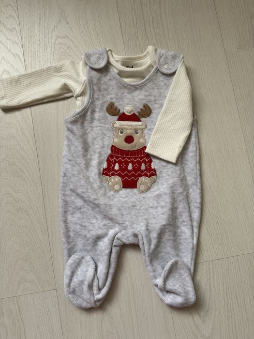 Новорічний костюм від C&A