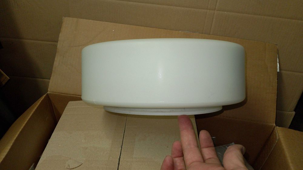 Большой плафон белый матовый