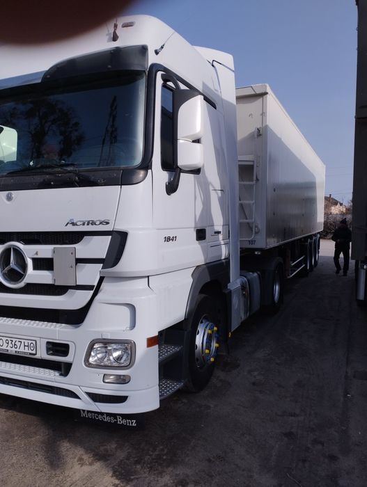 Услуги Перевозка зерна 63-75кубов