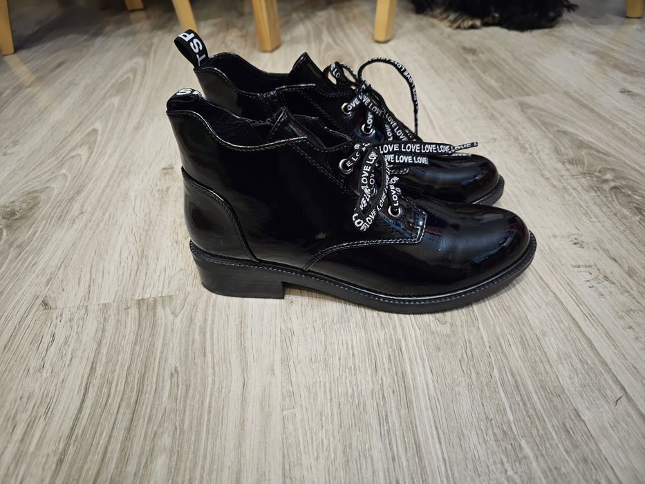 Sprzedam nowe buty