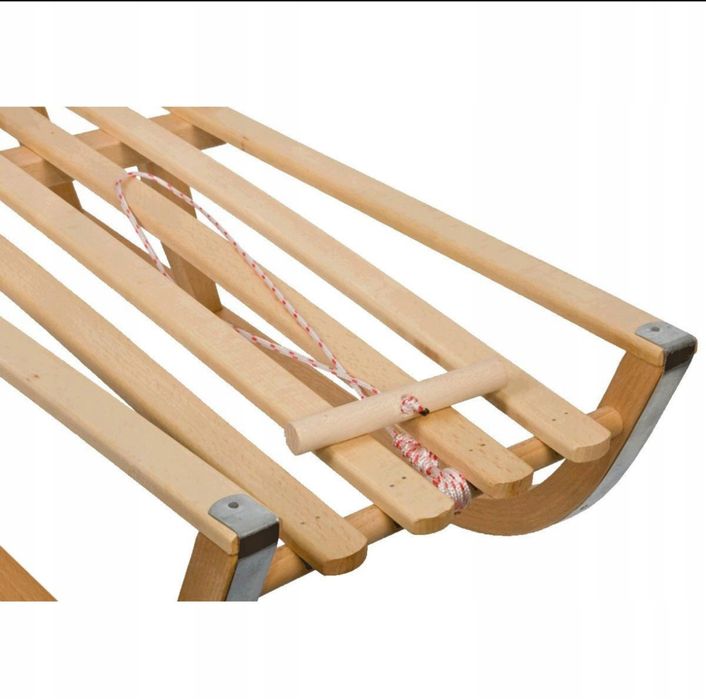 Drewniane sanki bukowe z oparcie i sznurkiem solidne sanki dla dziecka