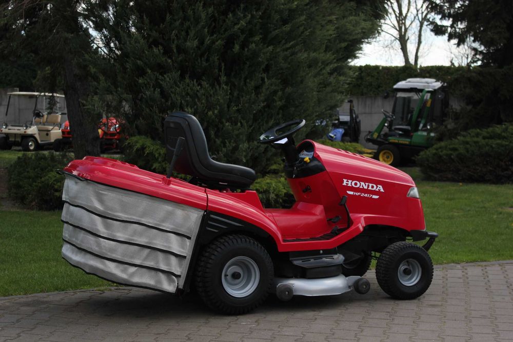 Honda 2417 V2 TRAKTOREK Kosiarka