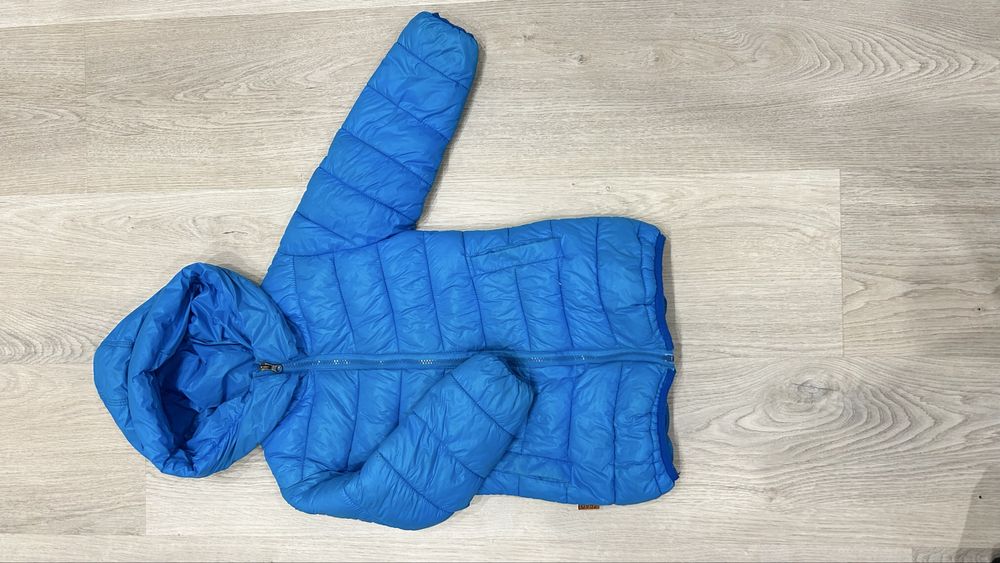 Осіння куртка на дівчинку 4-5