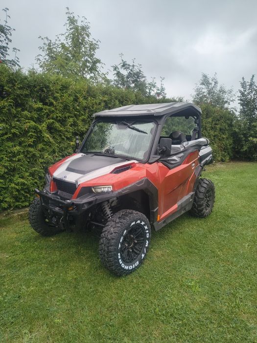 Polaris General 1000 RZR Ranger gator quad