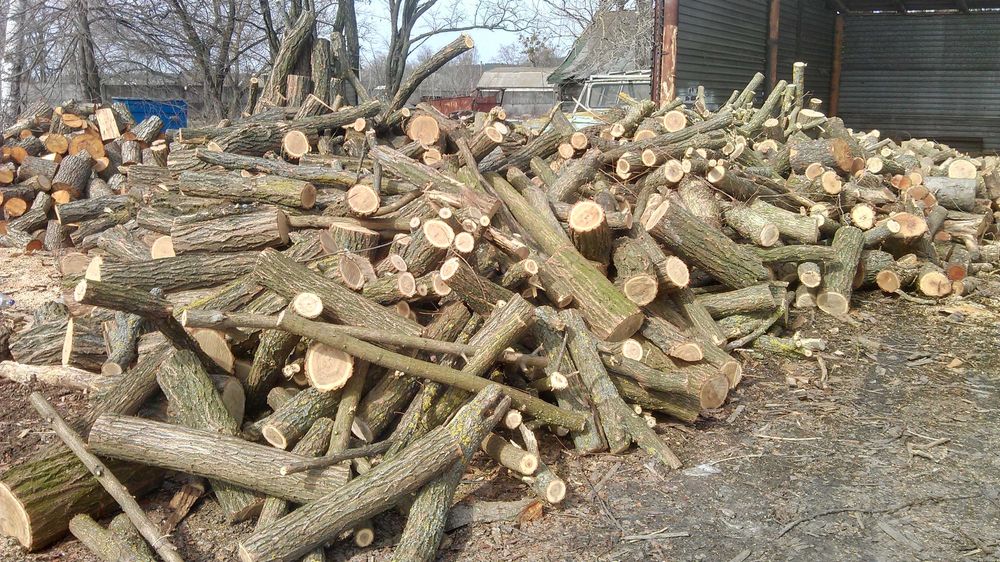 Прийму безкоштовно відходи ДСП, дрова, мастило. Дніпро АНД район.