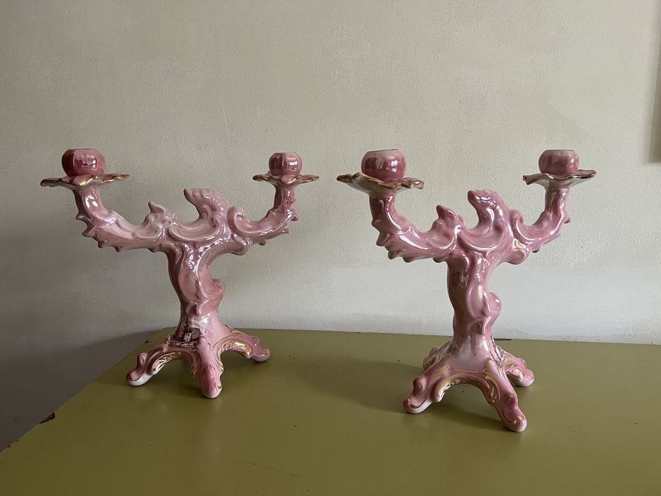 Casticais de ceramica rosa