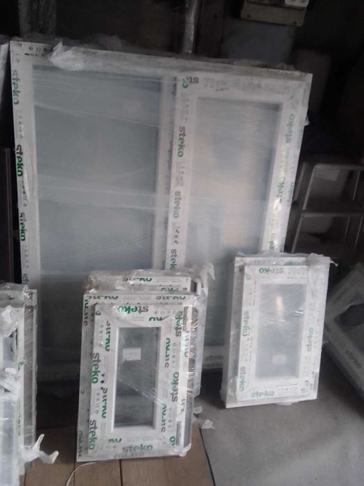 Продаємо металопластикові двері в туалет, душ, сарай та інші