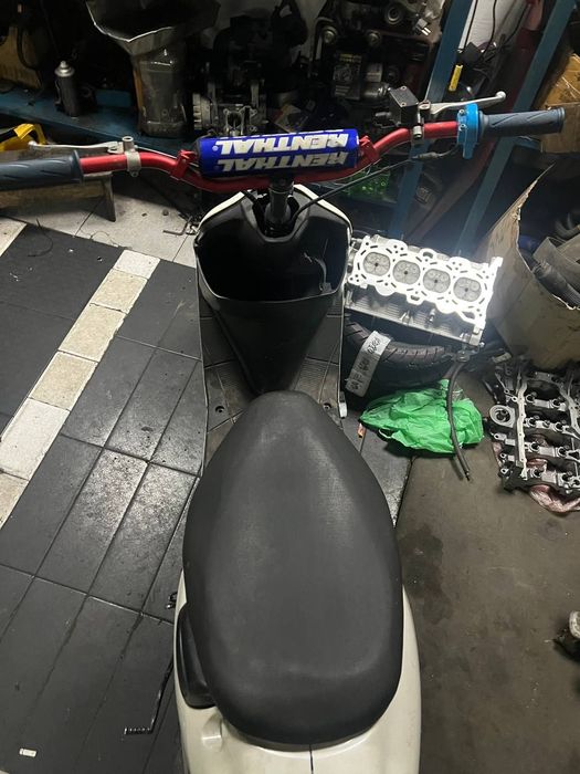 Suzuki  zz inch up sport