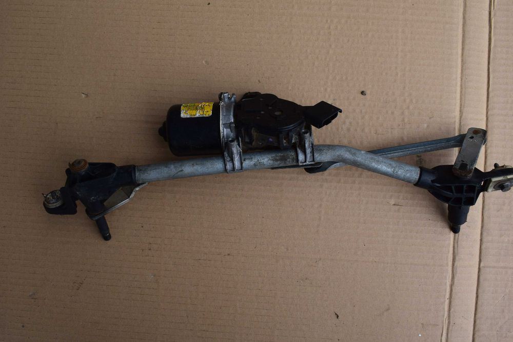 mechanizm wycieraczek przód RENAULT MEGANE III COUPE 11r.