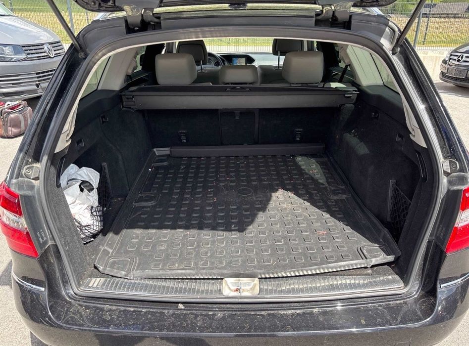 Mersedes Benz E220 CDI Avantgarde