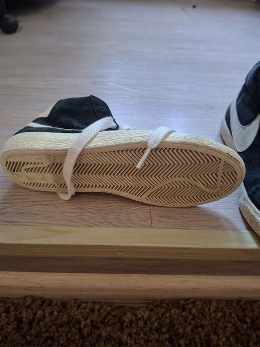 Продам  высокие винтажые кеды Nike Blazerr