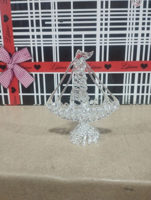 Peças de cristal em miniatura