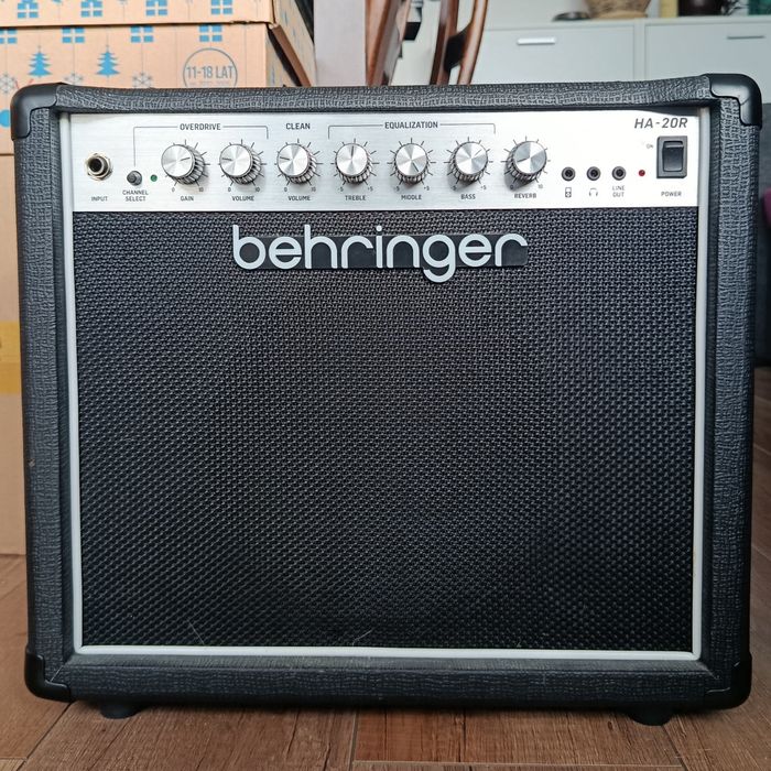 Combo Behringer HA-20R wzmacniacz piec gitarowy