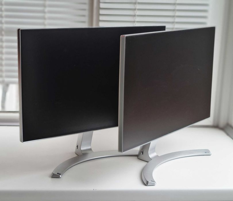 Монітор LG 24MP88HV-S