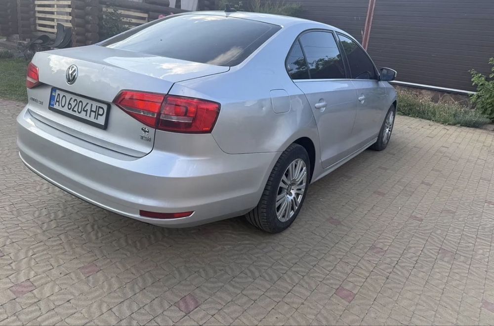 Volkswagen jetta 2015