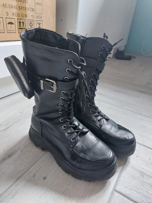 Buty zimowe z kieszonkami skórzane rozmiar 38