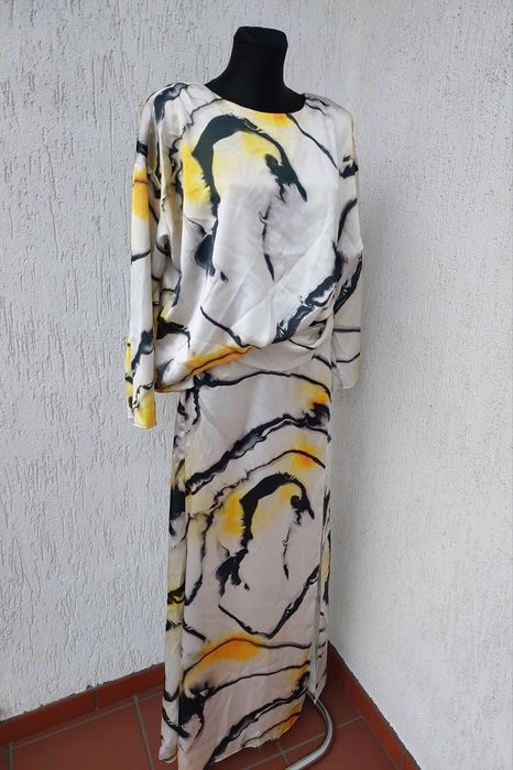 Nowa sukienka satynowa ASOS w roz XS/S.