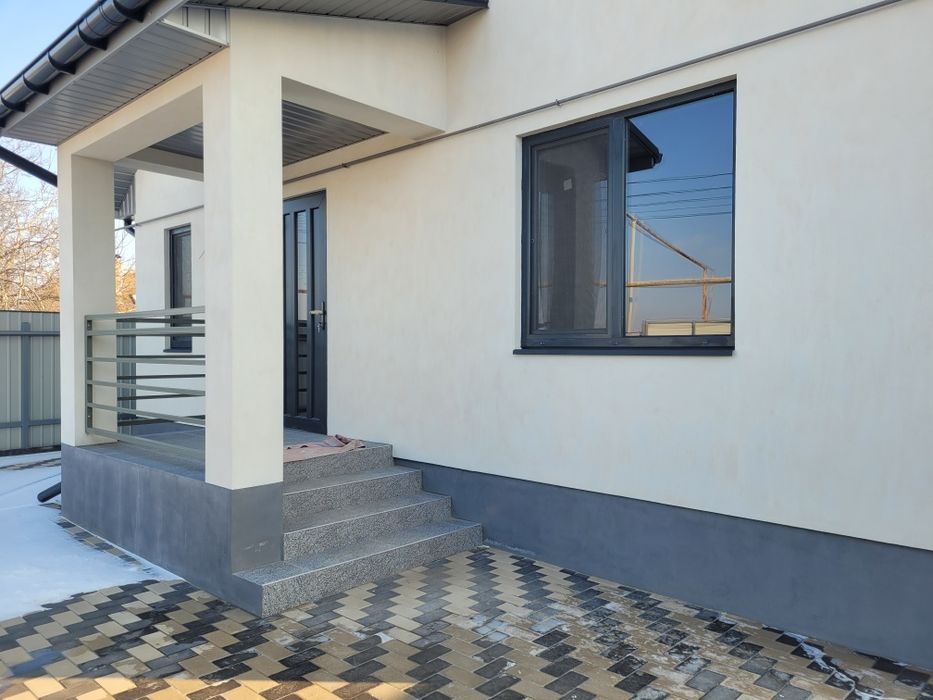 Продам дом в центре Нерубайского с документами!