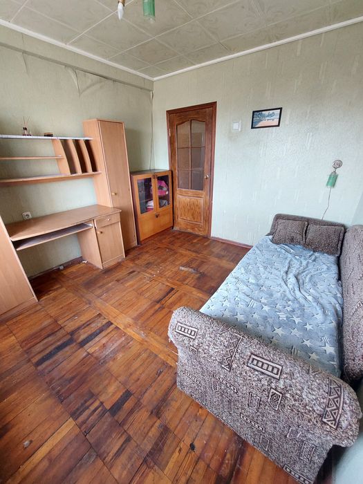 3-х комн квартира Днепровский район