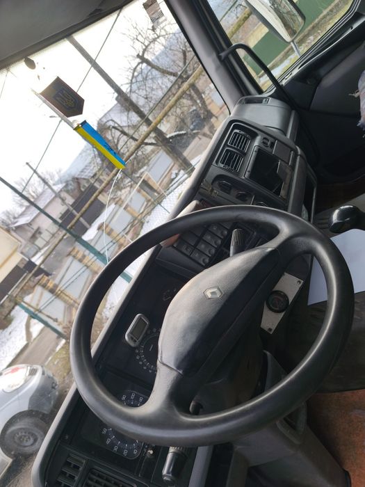 Renault Midlum 2001 р. 4.6 Рено Мідлум