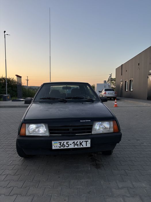 Продам ваз 2109.