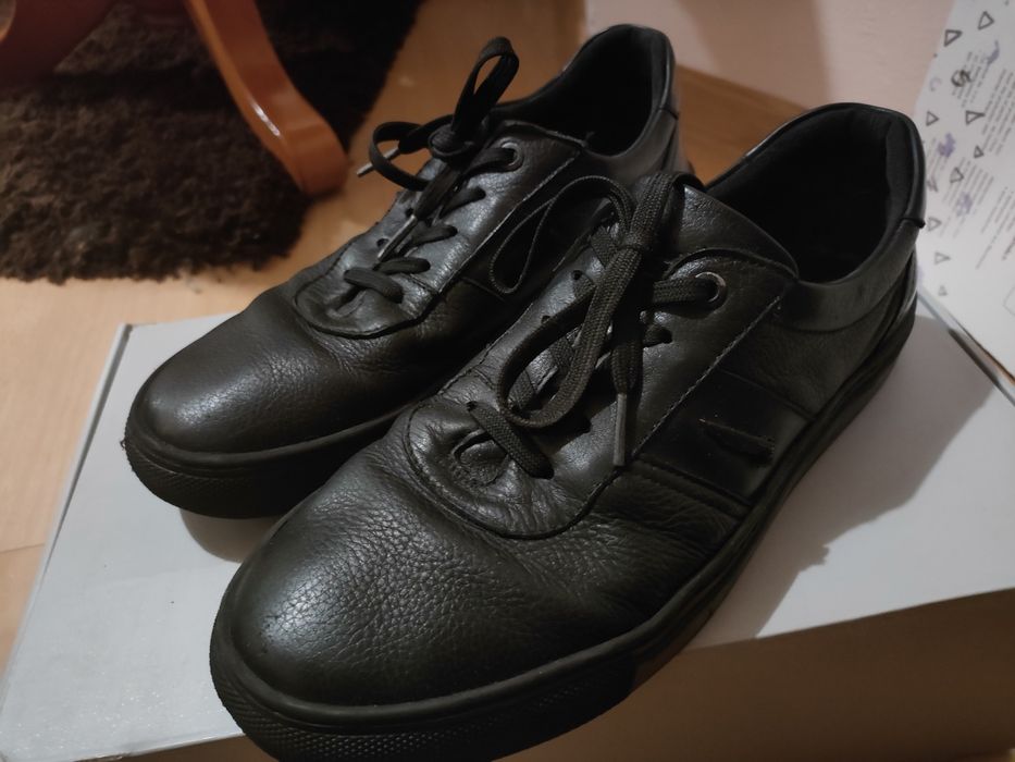 Skórzane buty Wojas