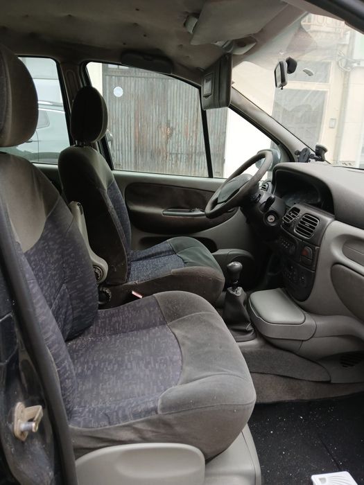 Renault scenic 1.4