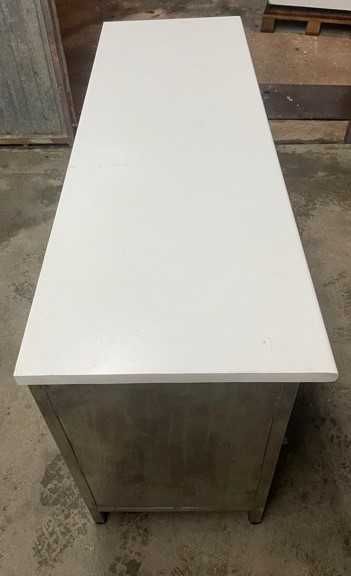 Bancada Inox com tampo de madeira