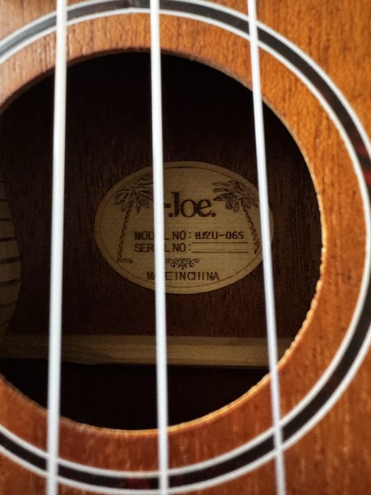 Ukulele beJoe BJZU-06S + pokrowiec