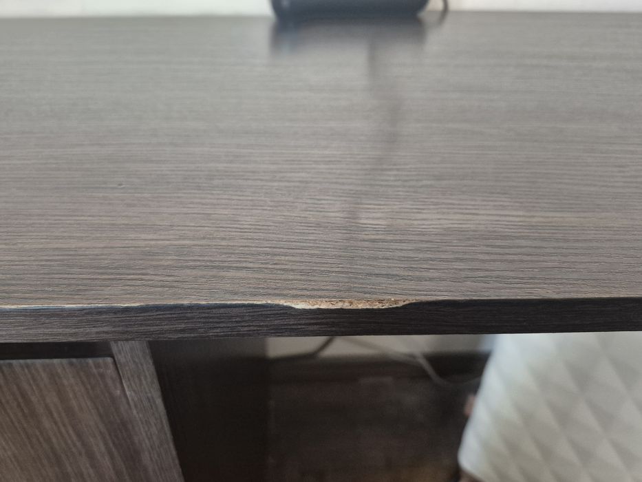 Стіл письмовий кутовий