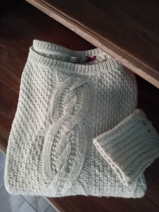 Sweter Stradivarius 38/M.