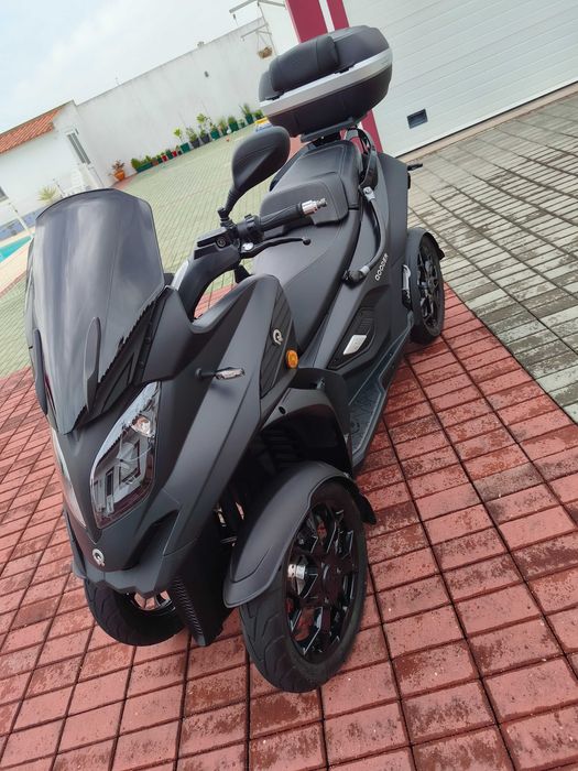 Vendo ou troco Quooder De Maio De 2023 com menos De 5000.00km