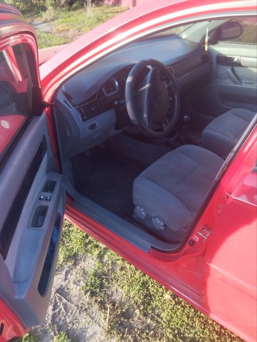 Продам Chevrolet Lacetti 1,6