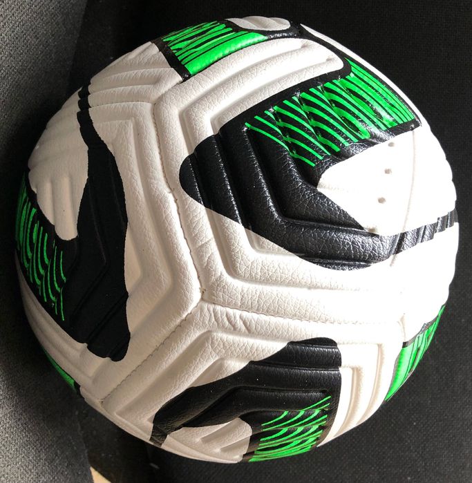 Футбольный мяч топ качество Liverpool FC Academy размер 5