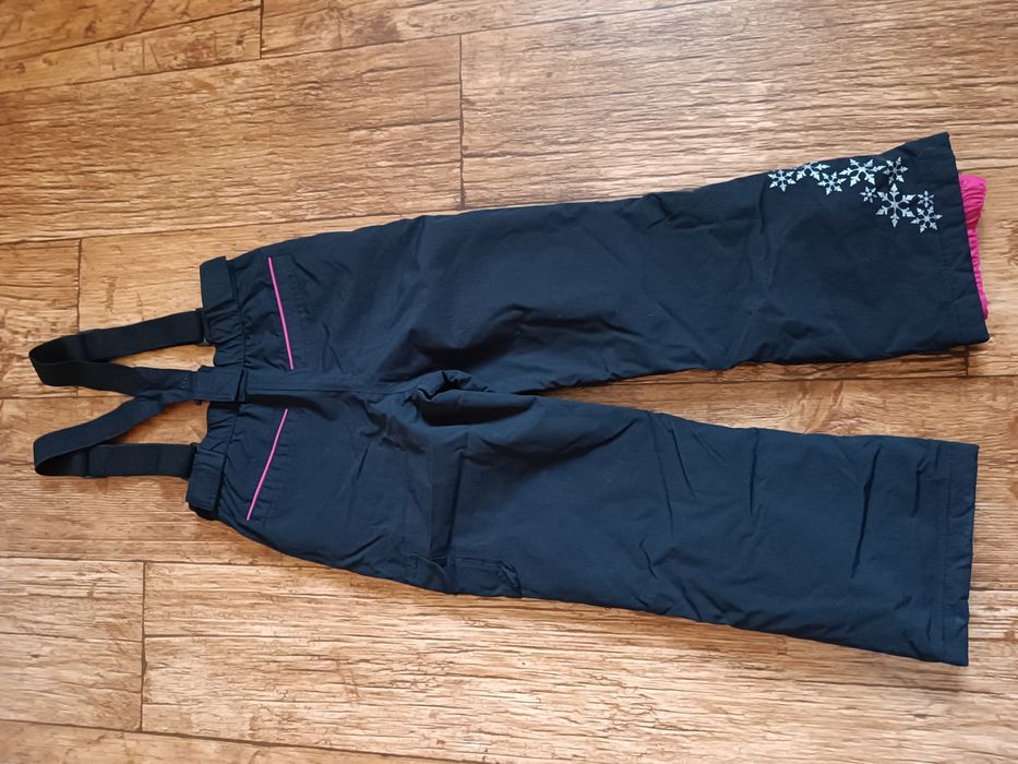 Spodnie na śnieg na szelkach r. 128