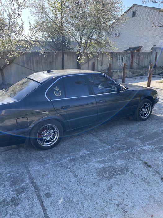 Продам BMW   Е 34