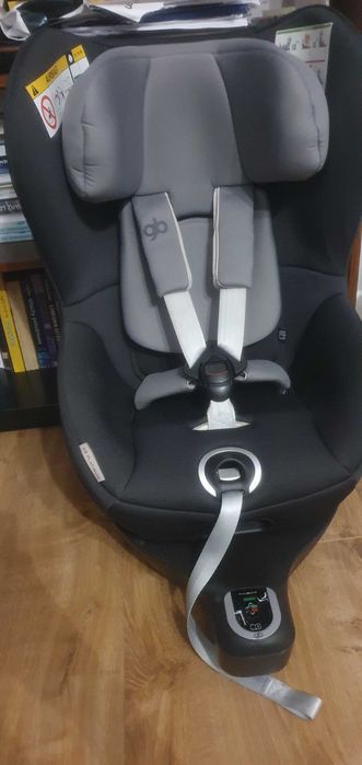 Fotelik GB Vaya i-size , stan idealny