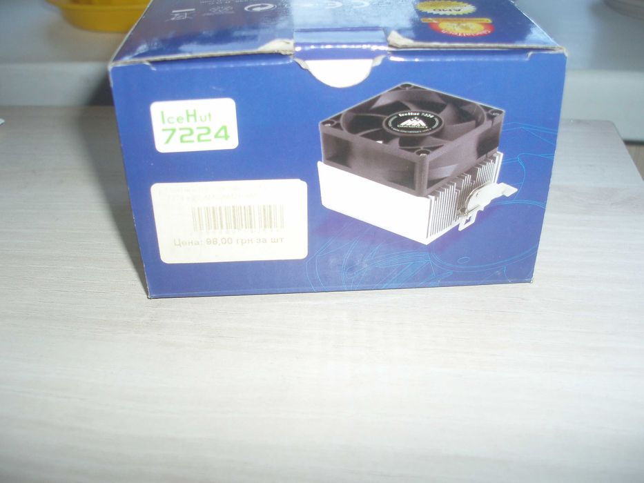 Кулер GlacialTech IceHut 7224   новый