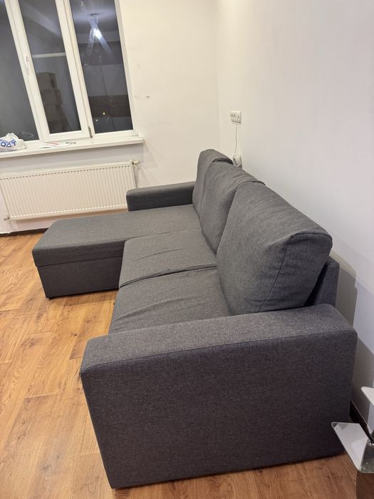 Продам диван угловой