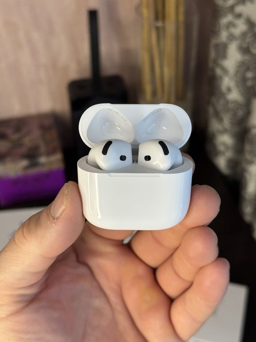 Навушники Apple AirPods 4 (ANC)