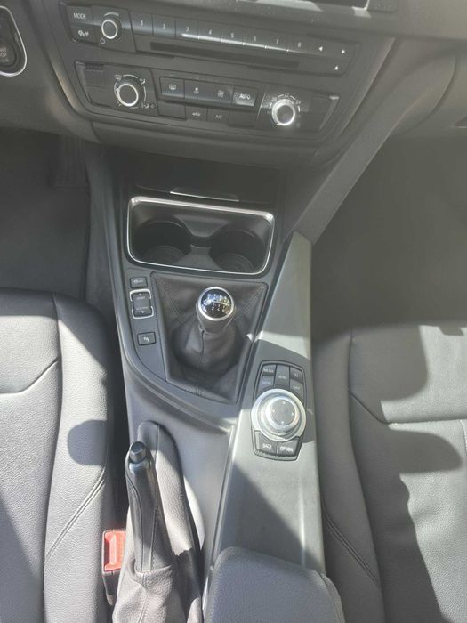 Bmw 320I pack M Perfomance Look 335I