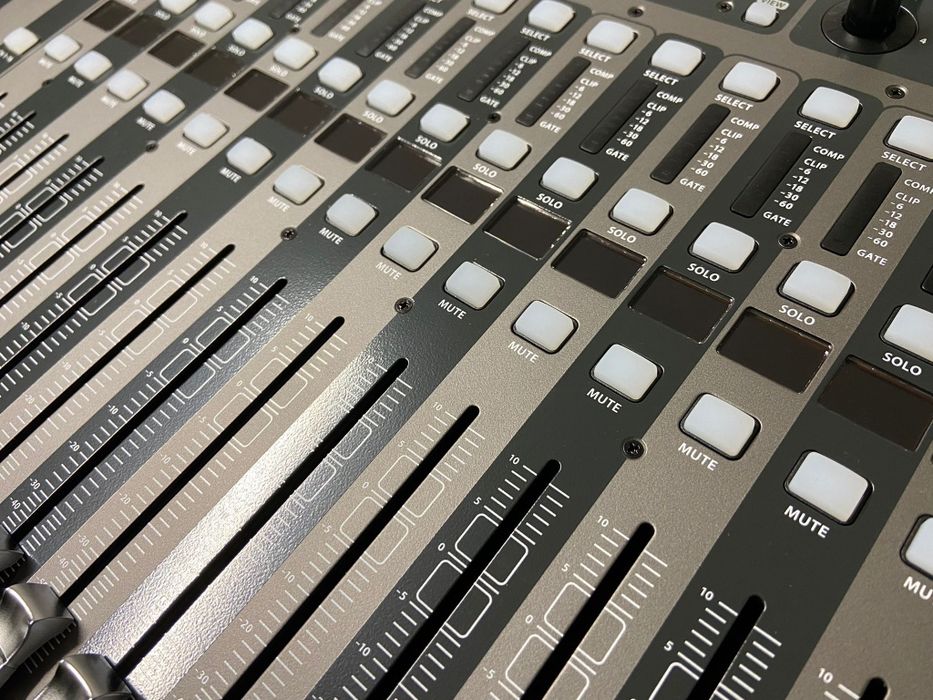 Behringer x32 (Imaculada)