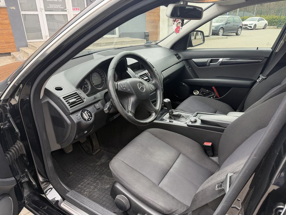 Mercedes C klasa 2007r LPG przebieg 347 tys