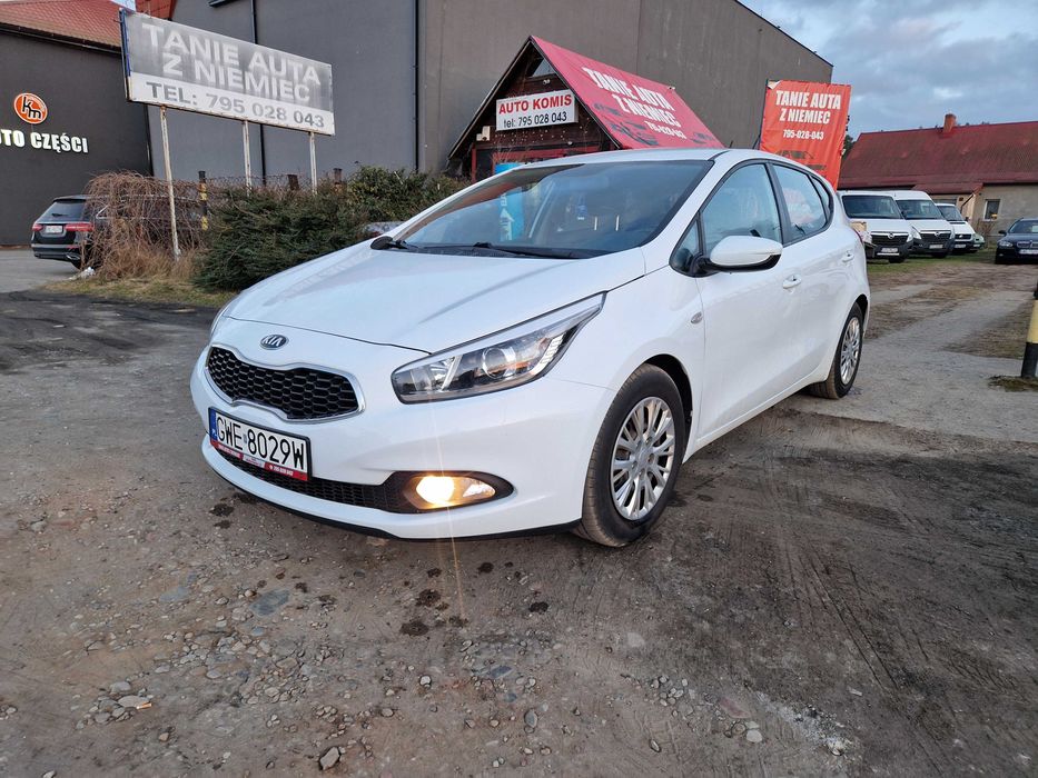 Kia Ceed Sprowadzony ! Zarejestrowany ! 5 Drwi ! Benzyna ! Hak ! 2013r