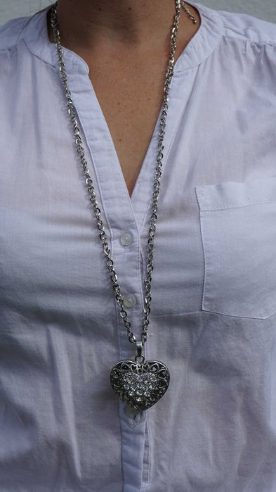 YES - Długi naszyjnik z wisiorkiem w kszałcie serca