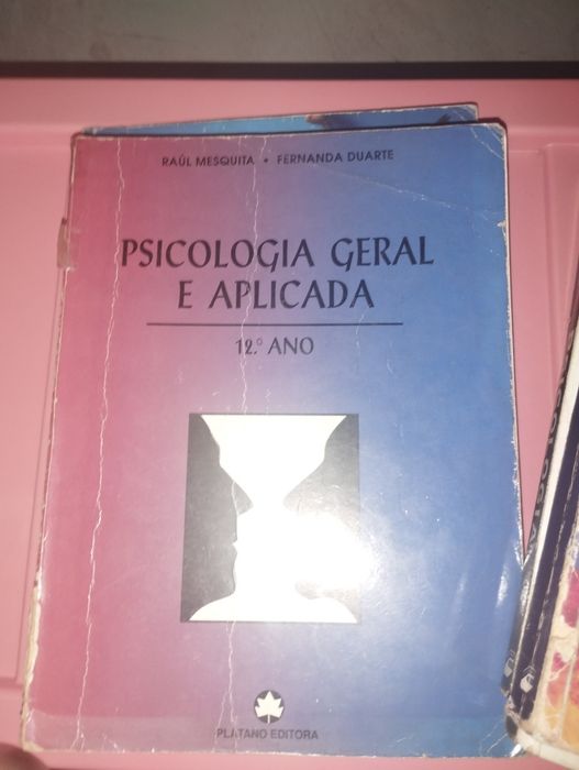 Livros 10 ano e 12 ano científico